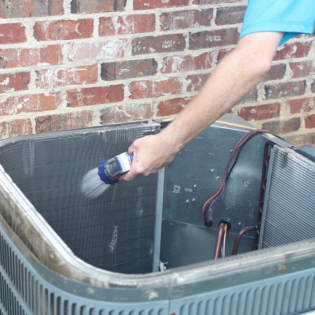 Tips on Washing Stubborn Dirt From Your Condenser Coils